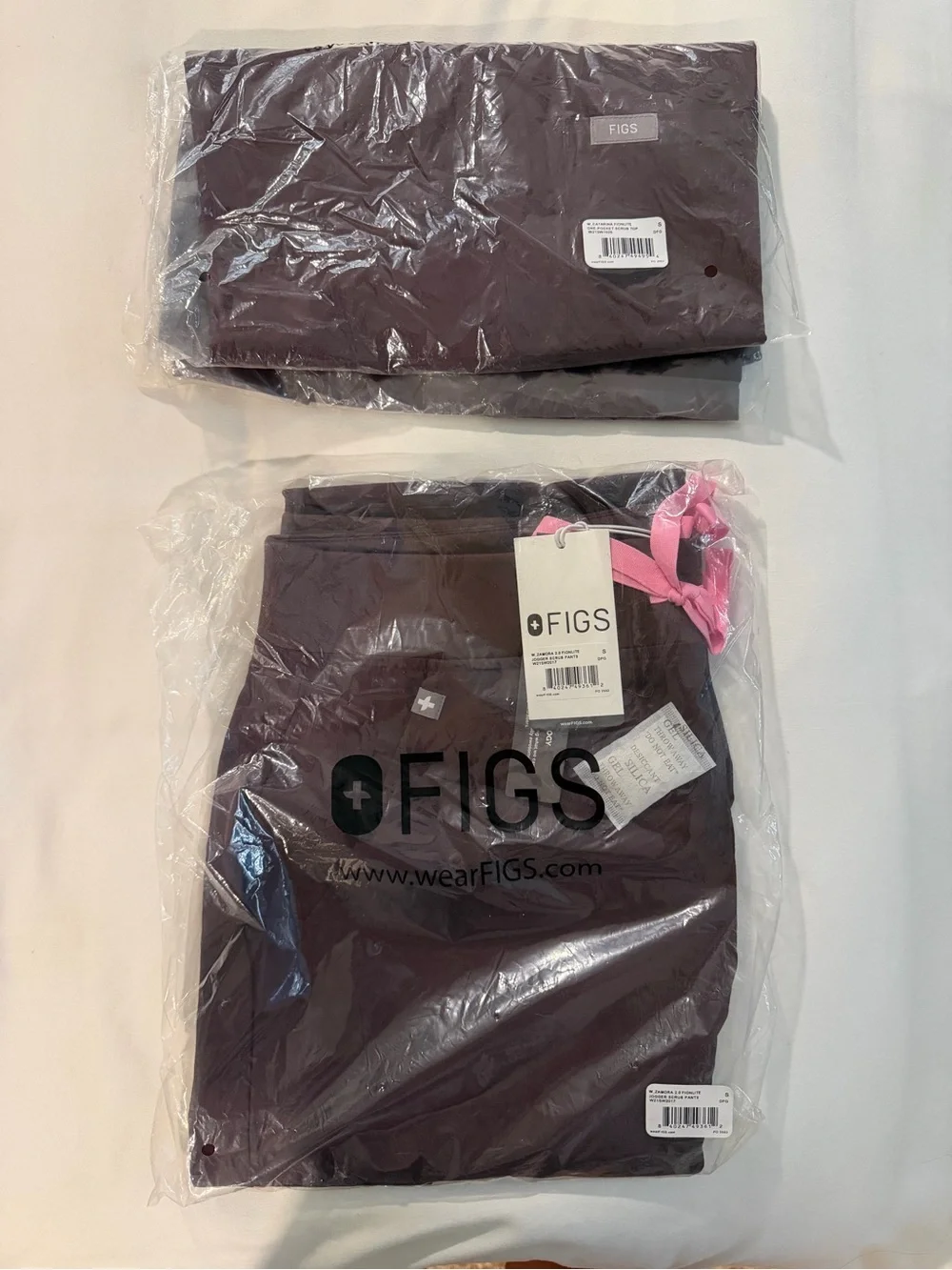 Figs SET! High Waisted Zamora and Catarina One Pocket Scrub Top * NWT *